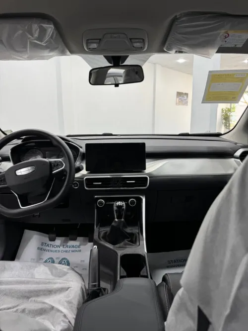 Geely Coolray 2026 la base