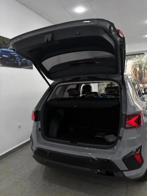 Volkswagen Jetta 2025 VS5 toute options gris nardo edition black