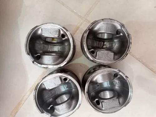 Pistons 208 HDi