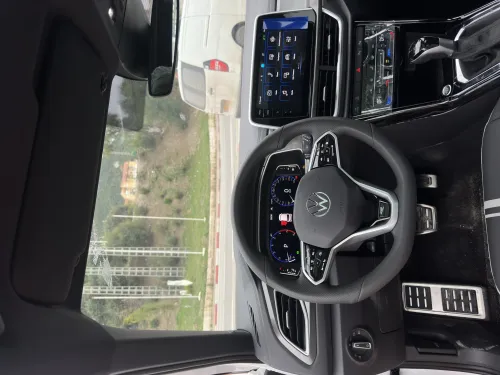 Volkswagen T-Roc 2025 R-Line 