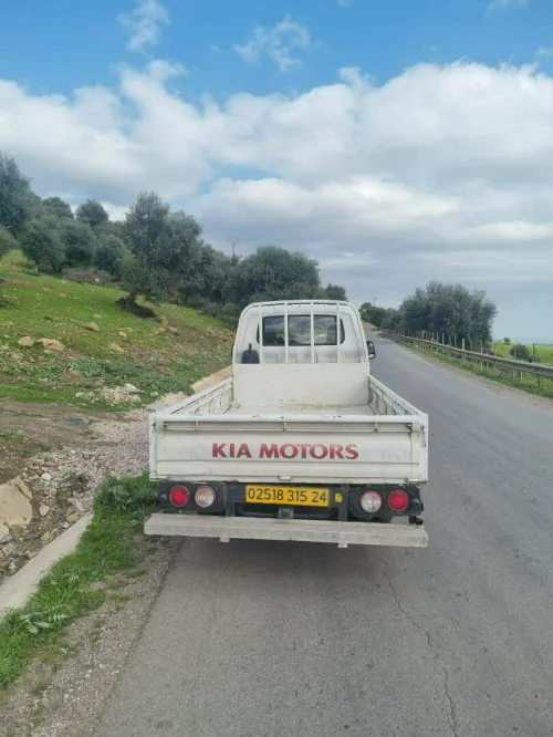 Kia K2700 2015