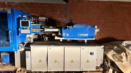 Machine a presse injection 
