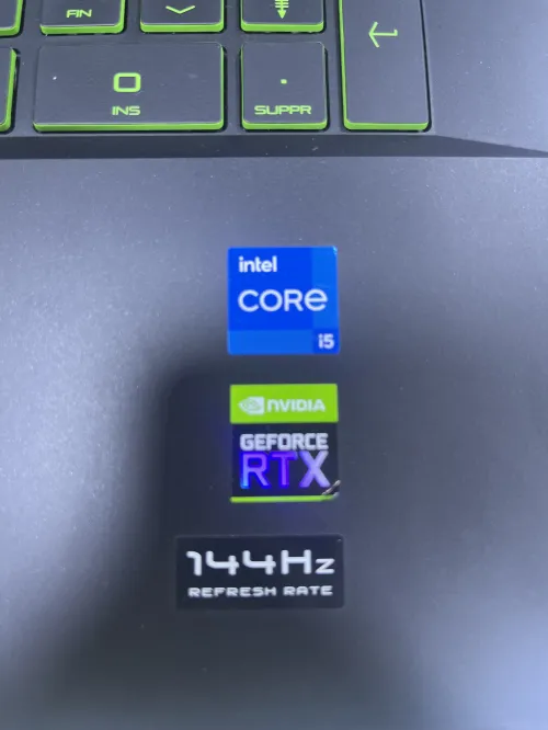 HP Pavilion Gaming 17 / i5 11300H / 16GB RAM / RTX 3050 Ti  144Hz FHD