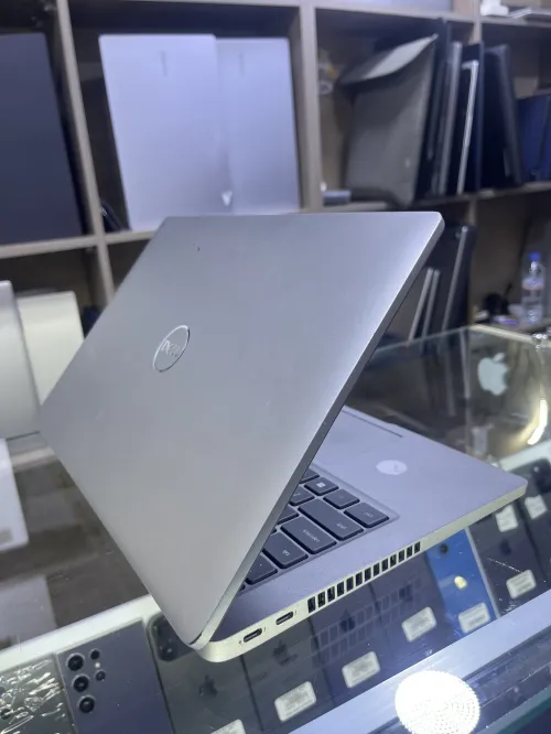 Dell Latitude 5420  / i5 1135G7 / 8GB RAM / 256GB SSD