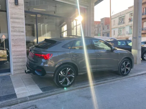 Audi Q3 2025 S - Line