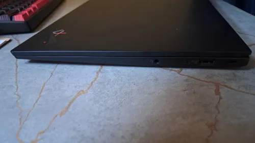 Lenovo Thinkpad X1 Carbon Gen11