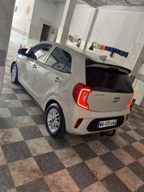 Kia Lx 2023 