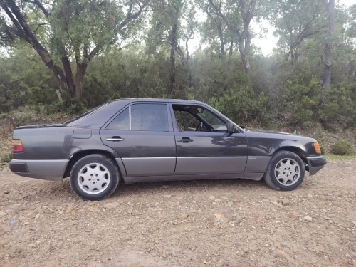 Mercedes Classe D 1991 300D