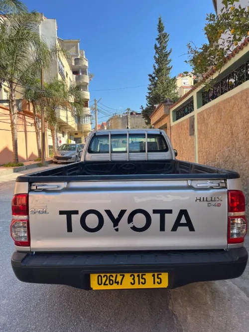 Toyota Hilux 2015 LEGEND DC 4x2