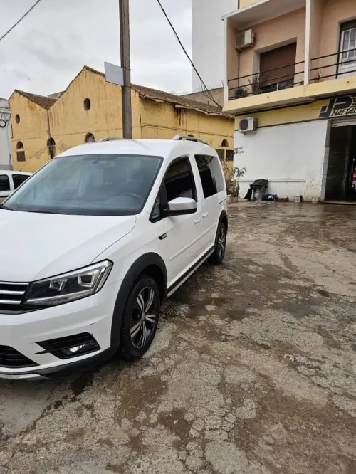 Volkswagen Caddy 2017 All track