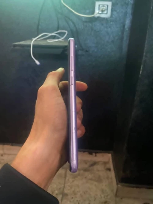 Samsung Galaxy f04