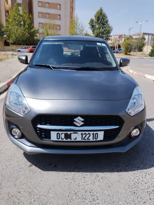 Suzuki Swift 2022 GLX LA TT OPTIONS IMPORTER DE DUBAÏ 1ER MAIN