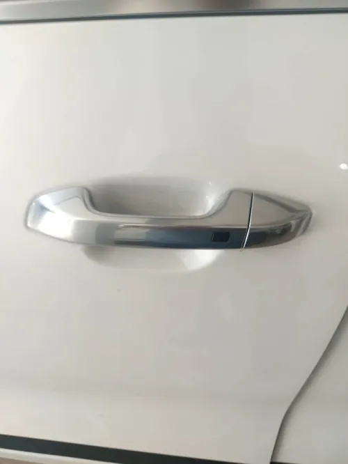 Kia Seltos 2025 Luxury with blackroof