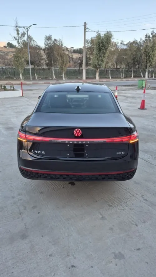 Volkswagen Passat 2025 Dragon 