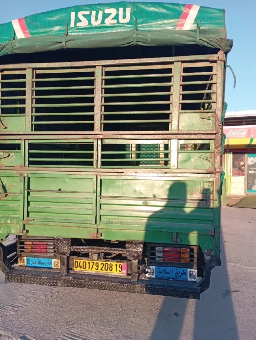 Isuzu Faracha 2008