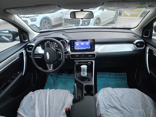 Geely Coolray 2025 Bini