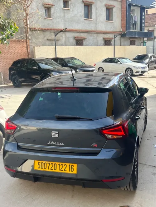 Seat Ibiza 2022 HIGH