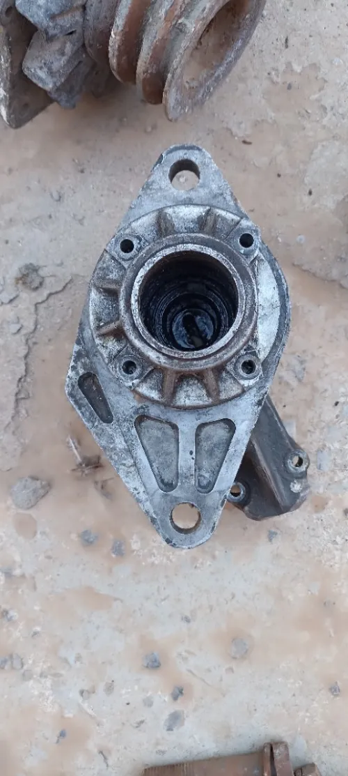 قطع غيار isuzu.  