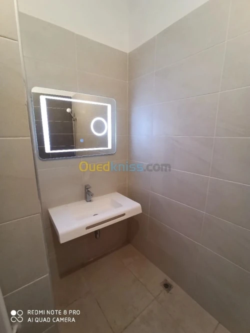Location vacances Appartement F3 Alger Birkhadem