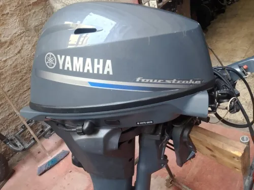 moteur yamaha 25