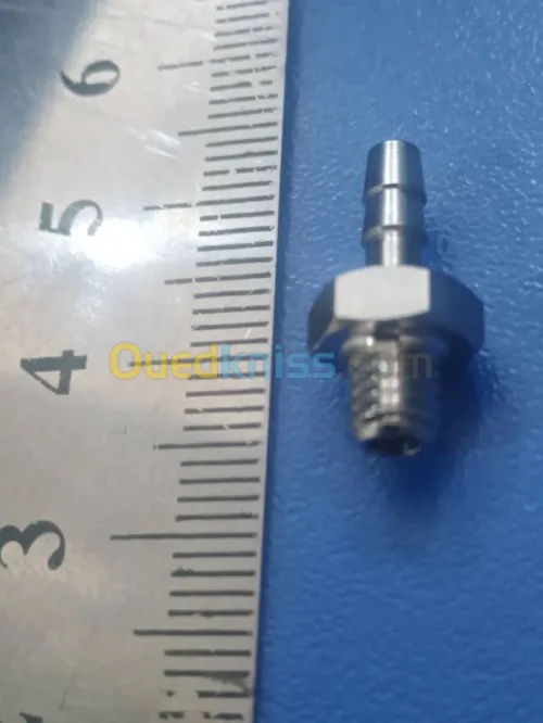 Raccords cannelés
