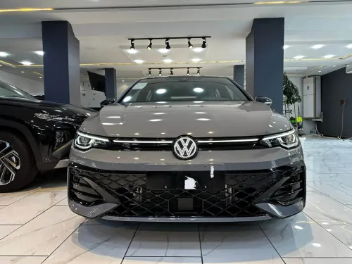 Volkswagen Golf 8 2025 R-Line