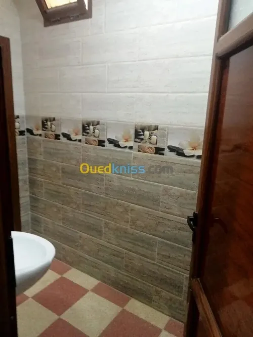 Location Appartement Niveau de villa F4 Alger Mohammadia