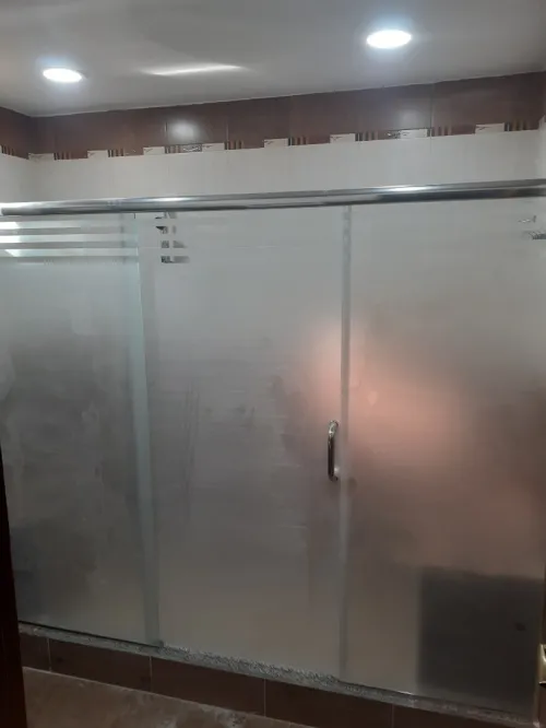 Verre trempé sur mesure