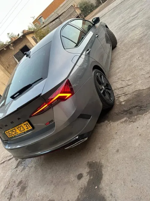 Skoda Octavia  vrs 2023 Vrs