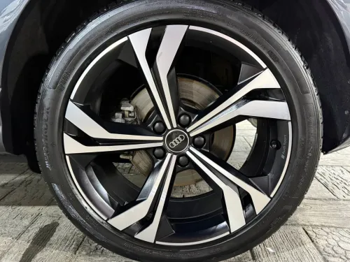 Audi Q3 2024 