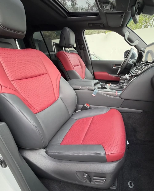 Toyota Land Cruiser  2026 V XR full option