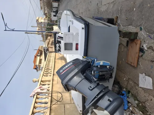 Bateau 6.20 /85 yamaha juba marine 