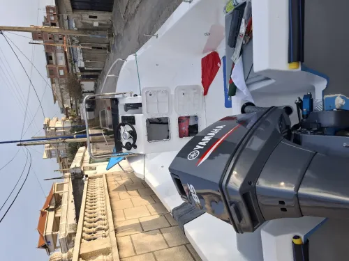 Bateau 6.20 /85 yamaha juba marine 