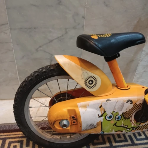 vélo enfant 14 pouces B Twin 500