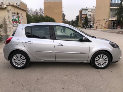 Renault Clio 3 2012 Night and Day