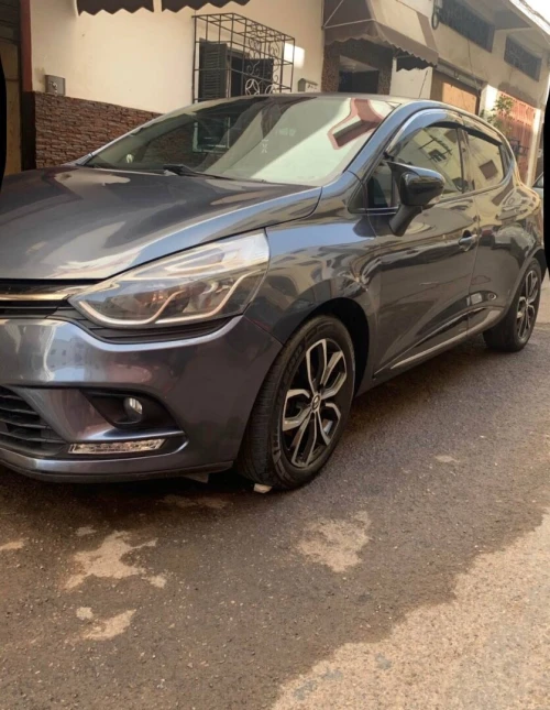Renault Clio 4 2019 Limited 2