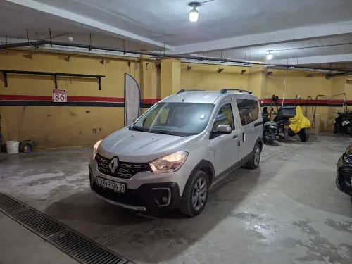 Renault Kangoo 2024 Version steapway