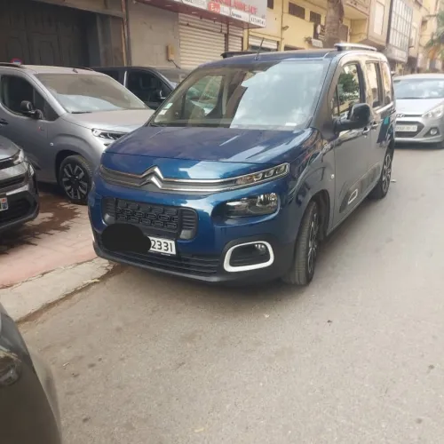 Citroen Berlingo 2023 Shine