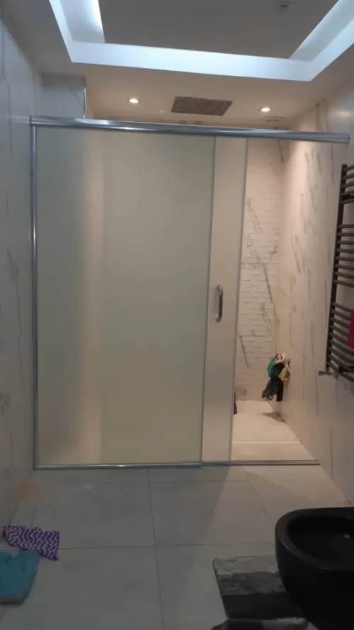 Cabine de douche sur mesure 