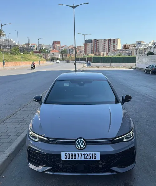 Volkswagen Golf 8 2025 R-Line Facelift 