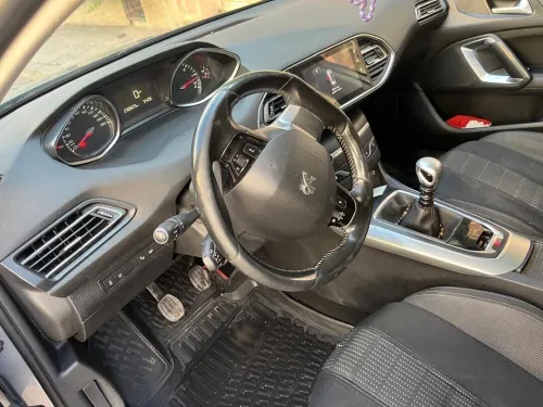 Peugeot 308 2016 Allure