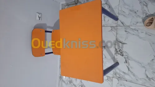 Table scolaires طاولات مدرسية 