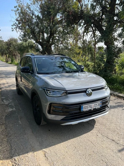 Volkswagen Tahru 2025 Sharp