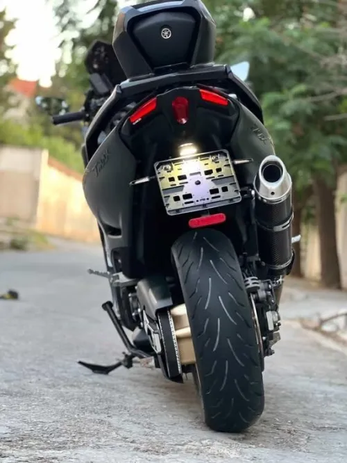 Yamaha Tmax 2021