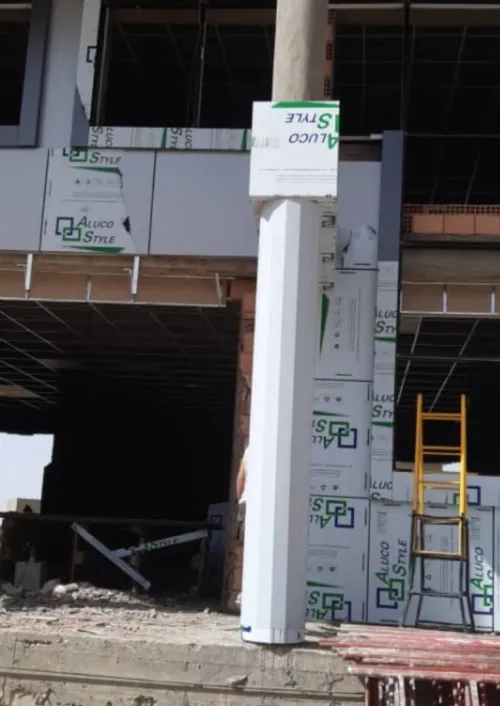 Mûr rideau alucobond