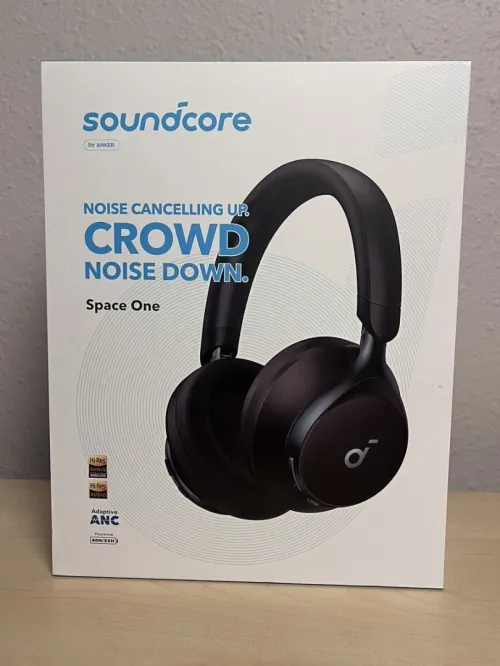 Anker Soundcore Space One