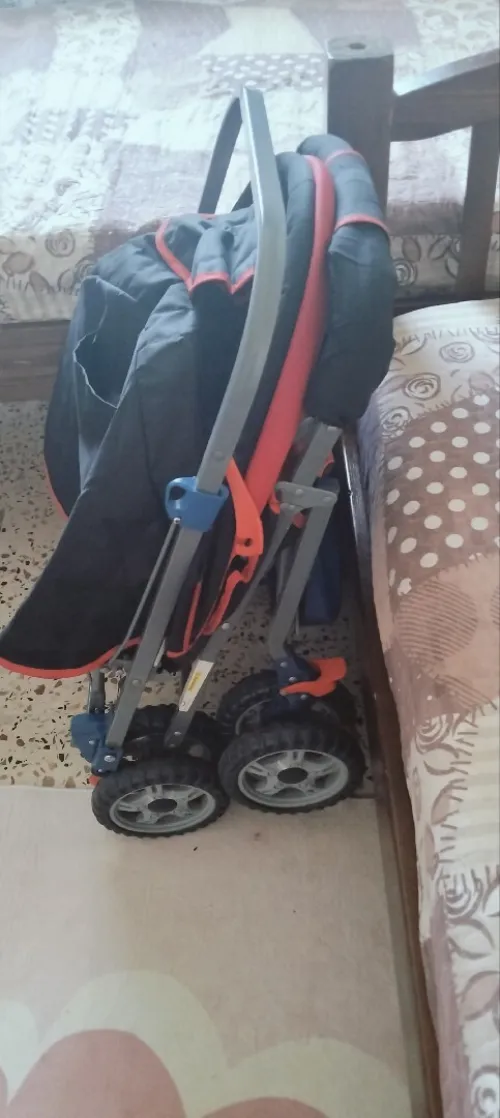 Poussette bébé 