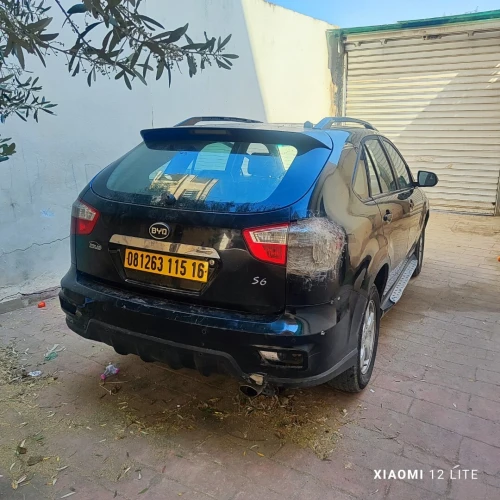 BYD S6 2015 S6