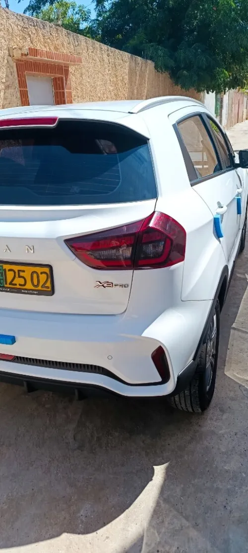 Livan X3 Pro  2025 Manuelle (Sans toit ouvrant)