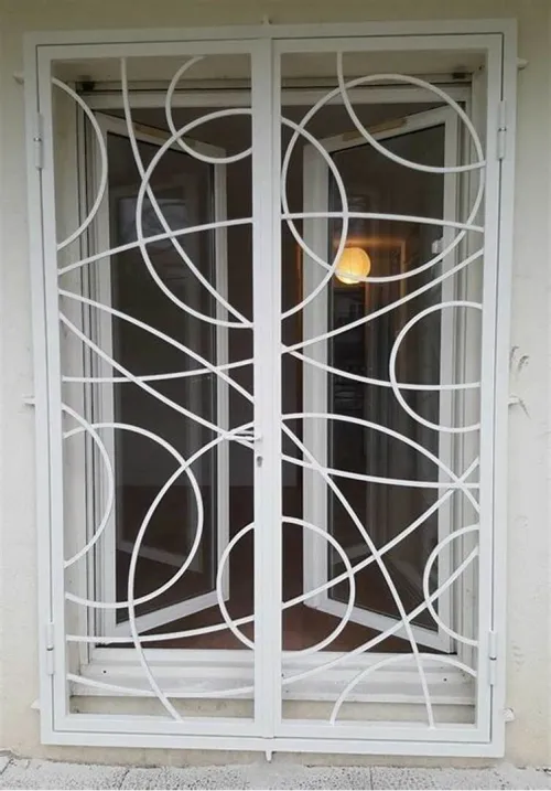 Prend tous travaux de Ferronnerie